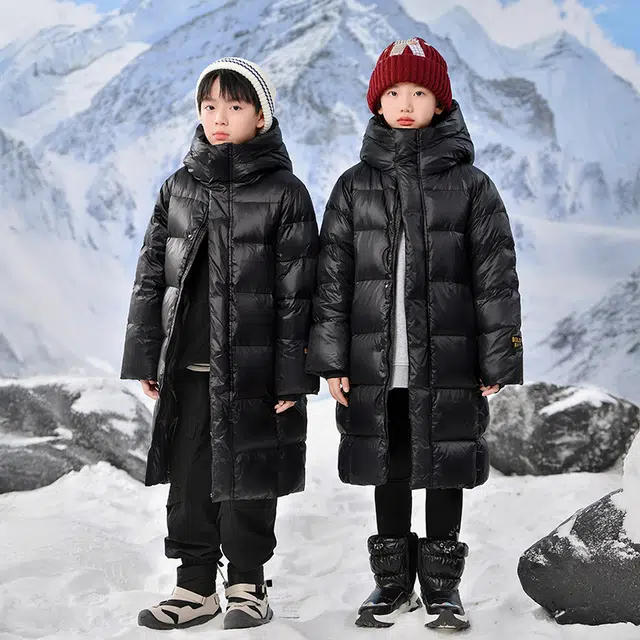 雅鹿羽绒服 时尚洋气加厚宽松防风保暖长袖 玄黑色 儿童款