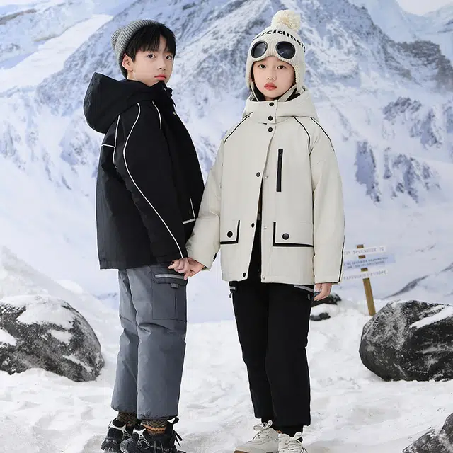 雅鹿 洋气舒适连帽柔软百搭羽绒服 青少年