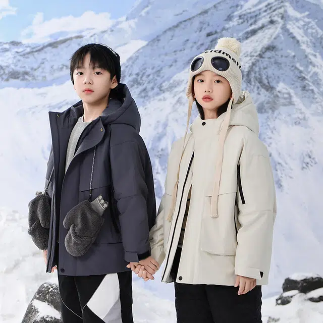 雅鹿 舒适连帽柔软百搭羽绒服 青少年