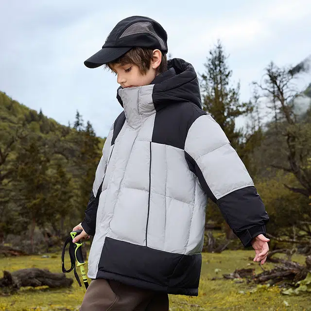 雅鹿 连帽舒适亲肤柔软羽绒服 青少年