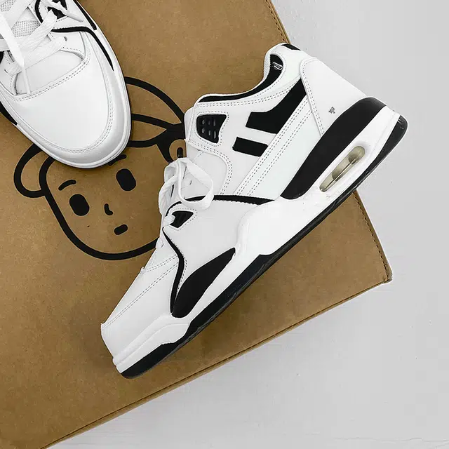 南极人 超纤皮 情侣款四季百搭舒适简约潮流个性休闲运动街头 减震包裹性增高平衡抗冲击性支撑耐磨轻便透气防水防滑 低帮 板鞋 男女同款