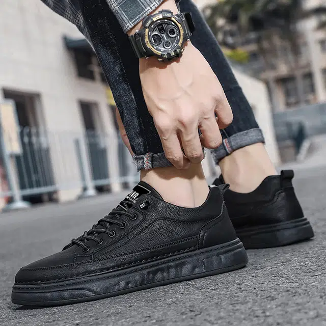 南极人 二层牛皮 四季百搭舒适简约时尚潮流个性厚底休闲轻盈 减震包裹性吸汗增高平衡抗冲击性支撑耐磨轻便透气防水防滑 低帮 板鞋 男款