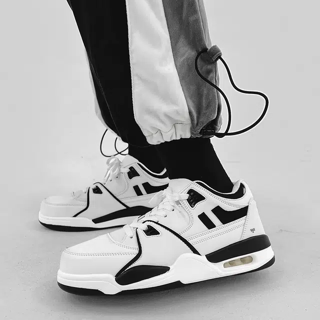 南极人 超纤皮 情侣款四季百搭舒适简约潮流个性休闲运动街头 减震包裹性增高平衡抗冲击性支撑耐磨轻便透气防水防滑 低帮 板鞋 男女同款