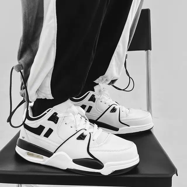 南极人 超纤皮 情侣款四季百搭舒适简约潮流个性休闲运动街头 减震包裹性增高平衡抗冲击性支撑耐磨轻便透气防水防滑 低帮 板鞋 男女同款