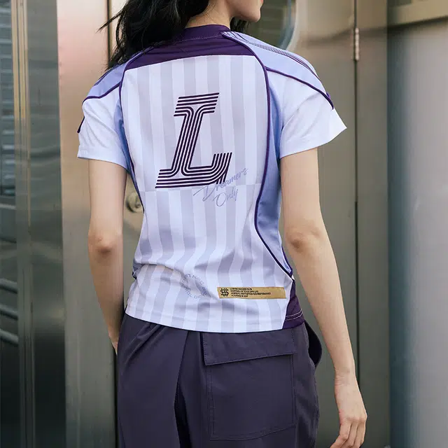 LUSHISI T