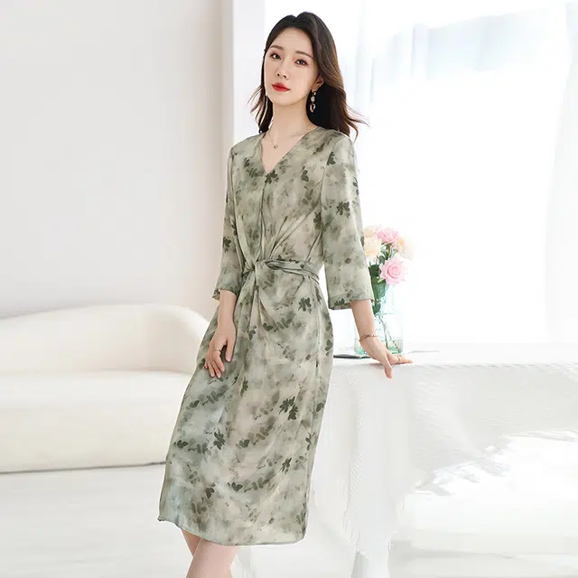 水墨佳人 妈妈装舒适时尚休闲简约短袖连衣裙 女款