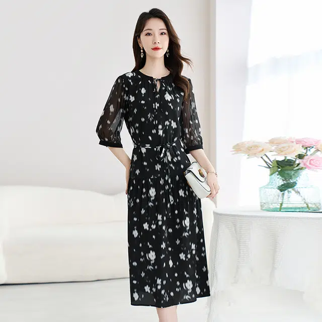 水墨佳人 休闲时尚简约短袖连衣裙 女款