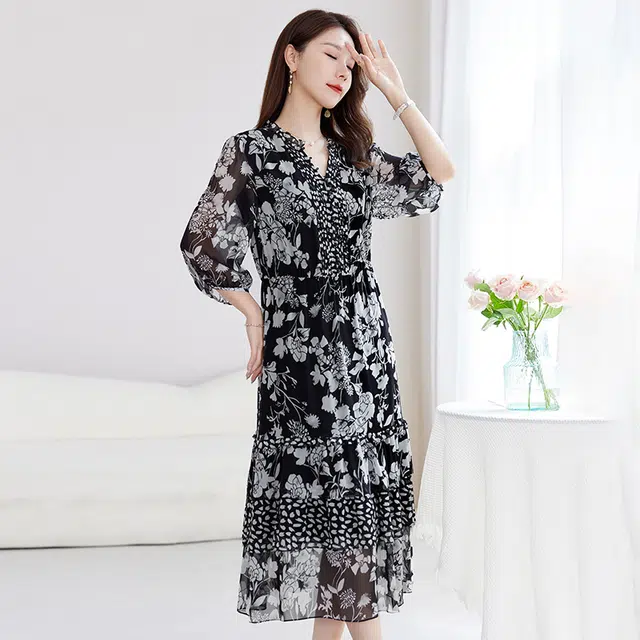 水墨佳人 时尚简约舒适百搭植物花卉短袖连衣裙 女款