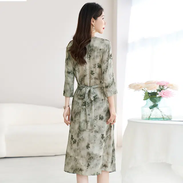 水墨佳人 妈妈装舒适时尚休闲简约短袖连衣裙 女款