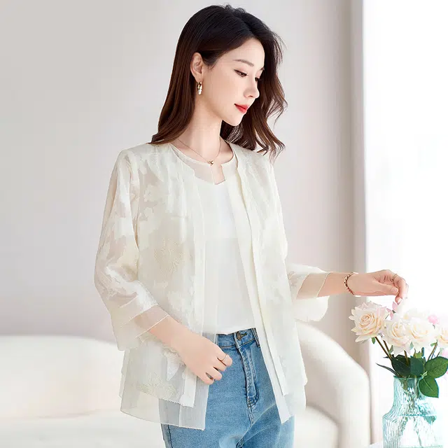 水墨佳人 桑蚕丝真丝乔其剪花开衫轻薄截短上衣 女款 白色