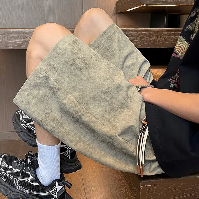 快鱼 薄款美式复古高街简约纯色百搭脏脏裤纹理设计宽松中腰直筒舒适松紧系带日常运动通勤潮流五分休闲短裤 男女同款