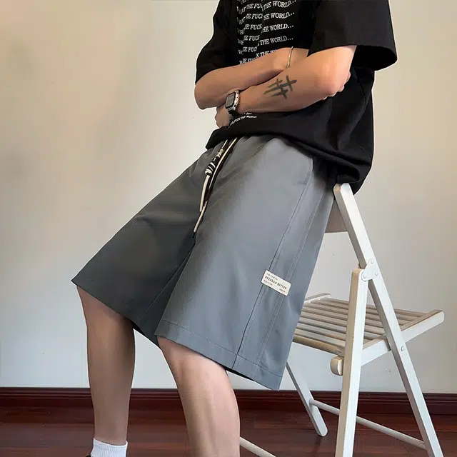 快鱼 薄款美式复古经典基础款微弹纯色垂感篮球运动宽松舒适亲肤凉感直筒宽松通勤百搭五分休闲短裤 男女同款