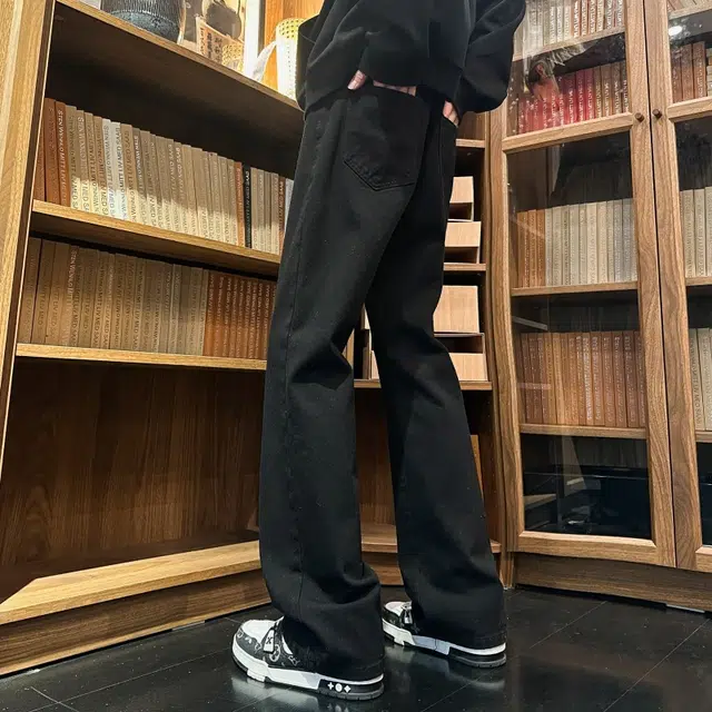 快鱼 经典美式微喇弯刀街头氛围慵懒感复古水洗高端无性别主义日常休闲通勤直筒百搭宽松休闲时尚牛仔裤 男女同款