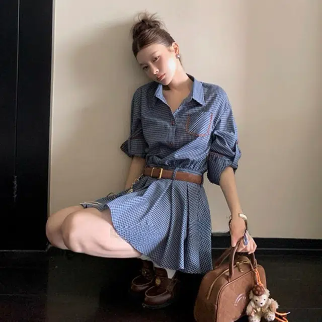 梨九九 早秋蓝格修身衬衫百褶短裙长袖连衣裙 女款