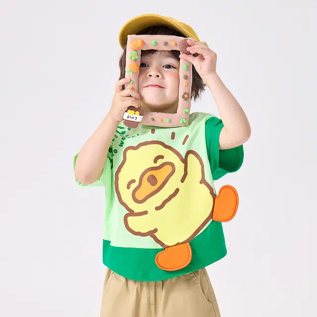 B.DuckT B.DUCK