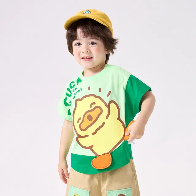 B.DuckT B.DUCK
