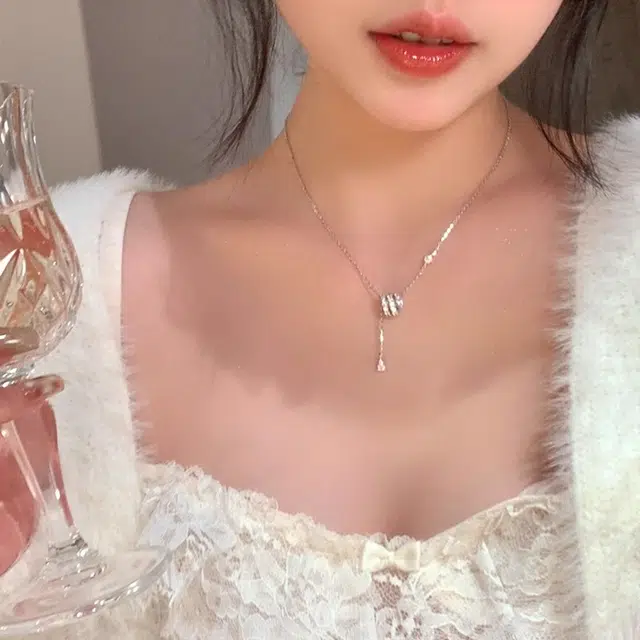 S925