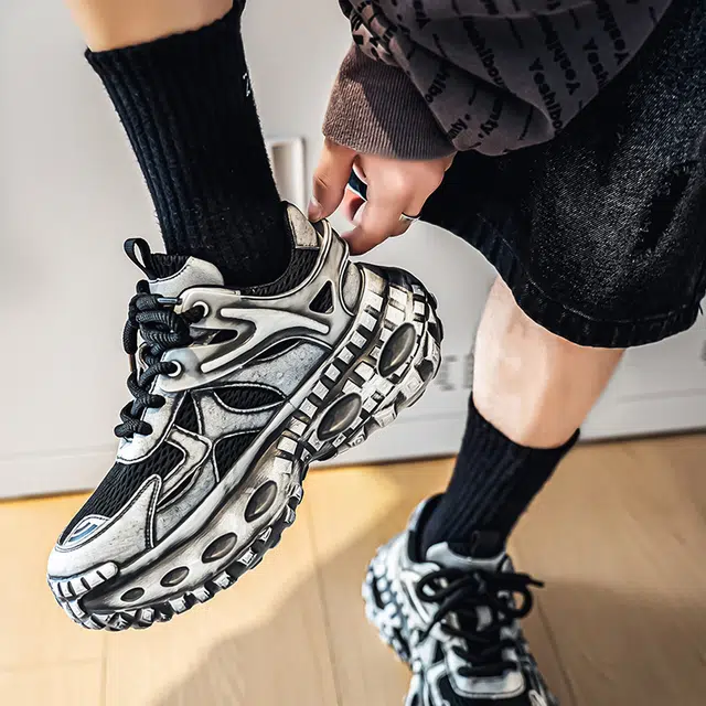 URBAN AUTHENTIC PU