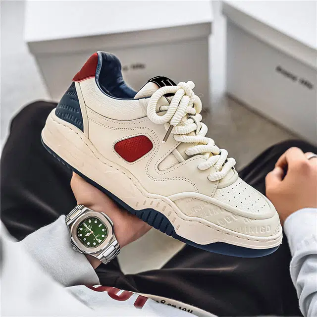 URBAN AUTHENTIC