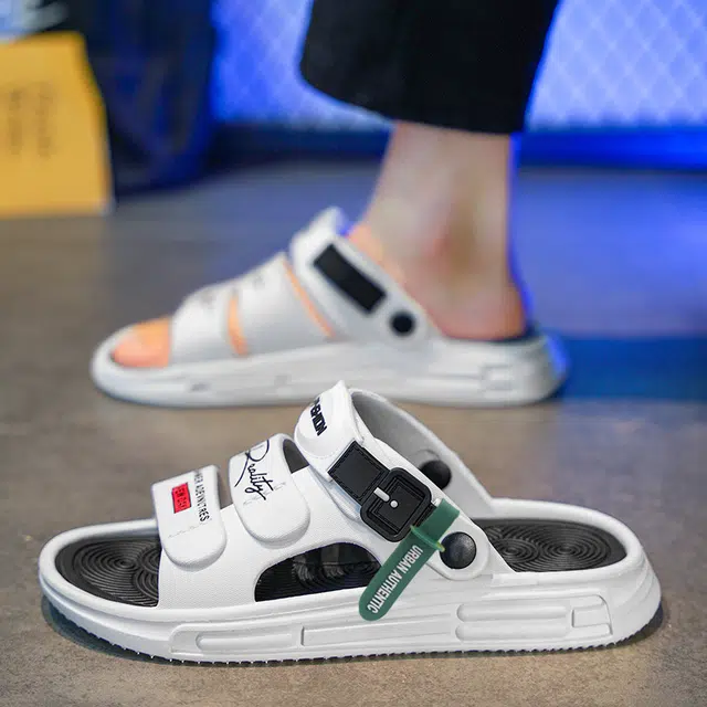 URBAN AUTHENTIC EVA