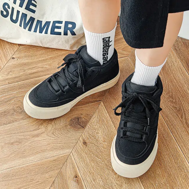 URBAN AUTHENTIC
