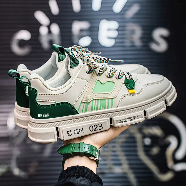 URBAN AUTHENTIC