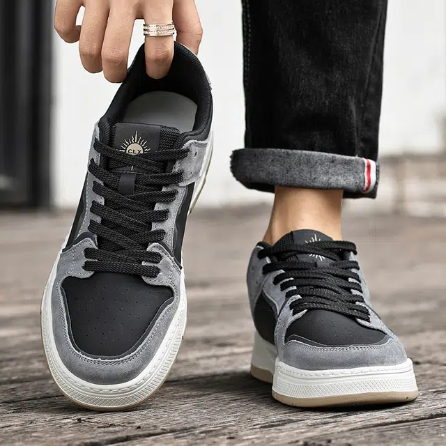 URBAN AUTHENTIC