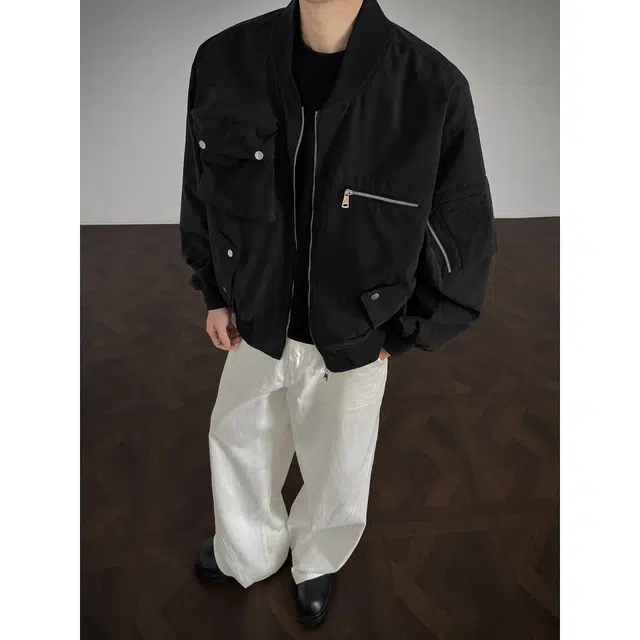 WKOOG bomber
