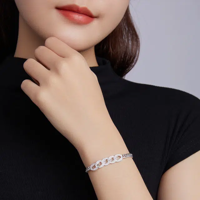 INS 925