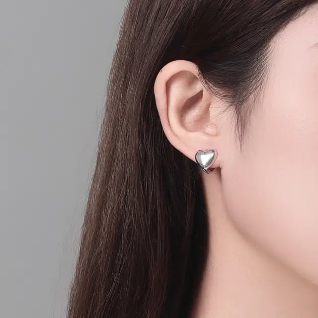 S925