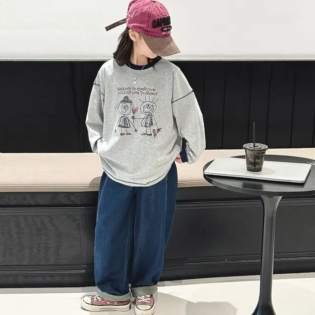 木木屋 舒适亲肤简约圆领落肩长袖卫衣青少年