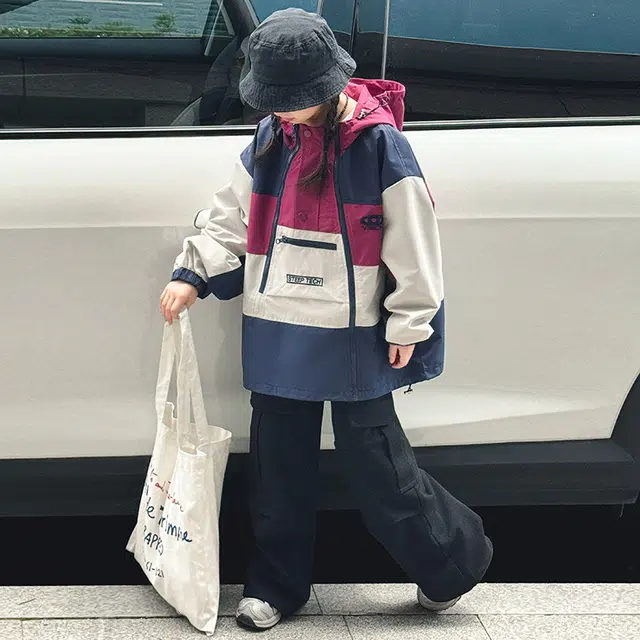 木木屋 连帽洋气字母拼接舒适落肩长袖夹克外套 图片色青少年