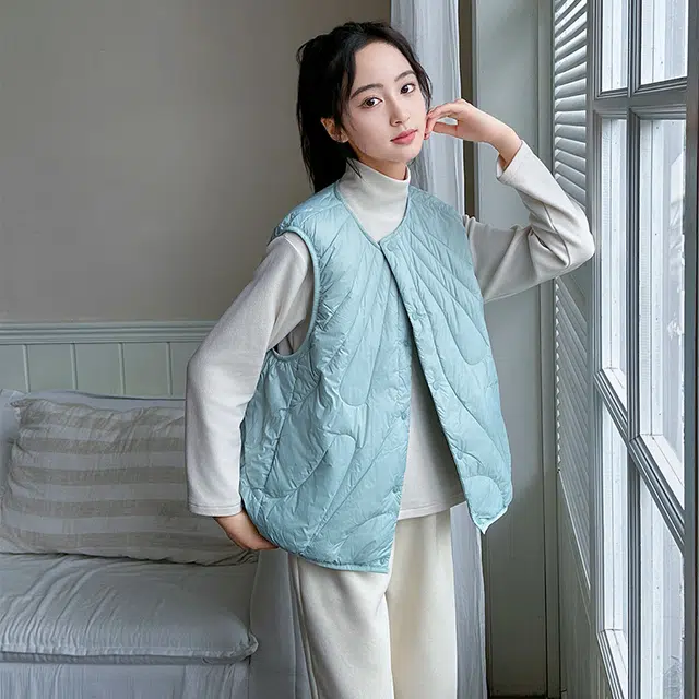 木木屋羽绒服 圆领舒适洋气无袖 青少年