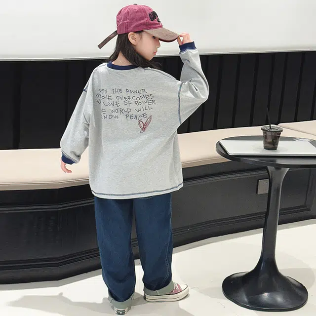 木木屋 舒适亲肤简约圆领落肩长袖卫衣青少年
