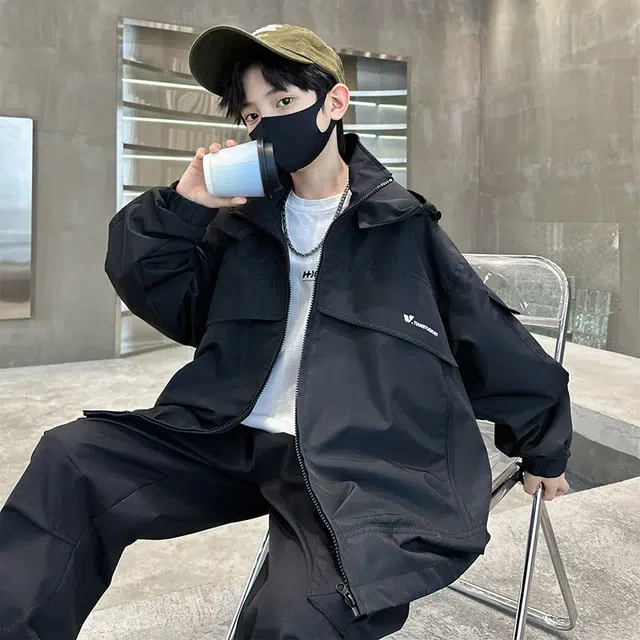 木木屋 亲肤字母舒适柔软轻盈夹克外套青少年