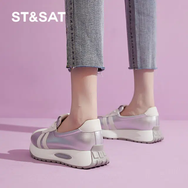 ST&SAT Thick Sole Casual Sneakers Women