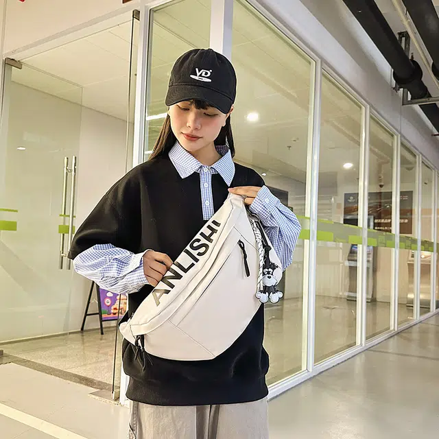 單倉 时尚简约潮流 尼龙 胸包 男女同款情侣款 白色/卡其色/灰色/黑色