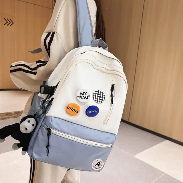 單倉 潮流简约设计大容量初高中学生轻便百搭书包 尼龙 背包双肩包 常规 男女同款情侣款 黑色/黑配白/浅蓝配白/深蓝配白