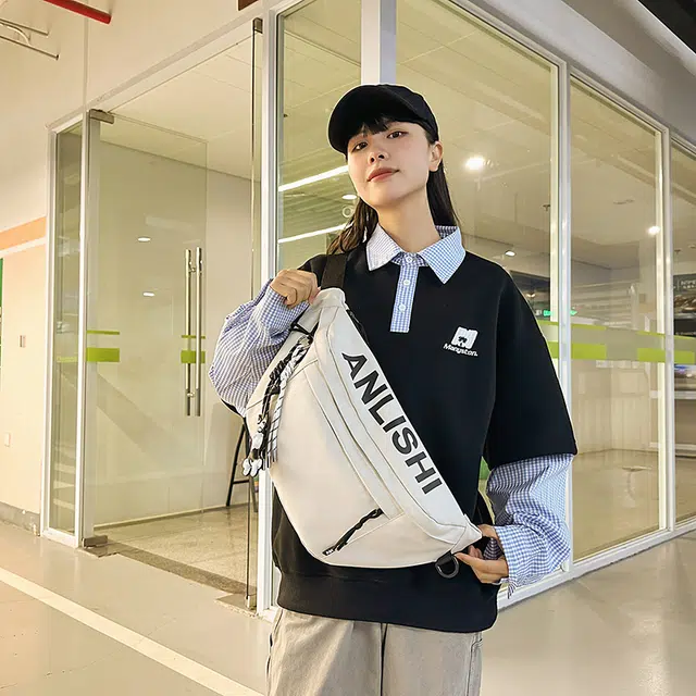 單倉 时尚简约潮流 尼龙 胸包 男女同款情侣款 白色/卡其色/灰色/黑色
