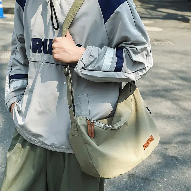 單倉 简约休闲设计初高中学生通勤百搭 尼龙 斜挎单肩包 常规 男女同款情侣款 白色/黑色/卡其色/绿色