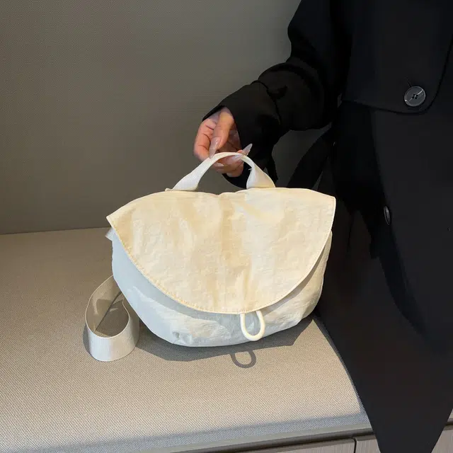 單倉 休闲简约轻便运动 尼龙布 斜挎包 男女同款情侣款 米白色/黑色/紫色/卡其色/绿色