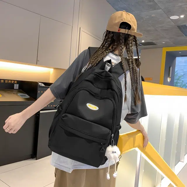 單倉 日系高颜值简约设计通勤百搭 尼龙 双肩包 常规 男女同款情侣款 多色
