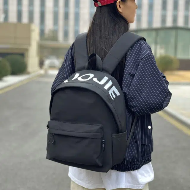 單倉 潮牌小众设计初高中学生大容量轻便减负书包简约学院风通勤百搭旅游背包 尼龙 双肩包 常规 男女同款情侣款 白色/黑色/绿色