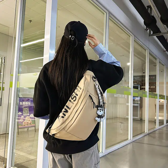 單倉 时尚简约潮流 尼龙 胸包 男女同款情侣款 白色/卡其色/灰色/黑色