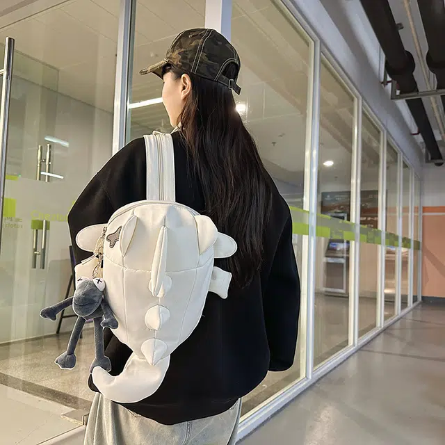 單倉 高颜值设计可爱鲨鱼学生书包潮流通勤百搭 尼龙 背包双肩包 男女同款情侣款 白色/灰色/黑色