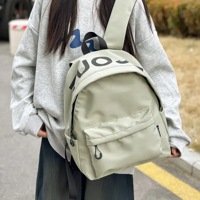 單倉 潮牌小众设计初高中学生大容量轻便减负书包简约学院风通勤百搭旅游背包 尼龙 双肩包 常规 男女同款情侣款 白色/黑色/绿色