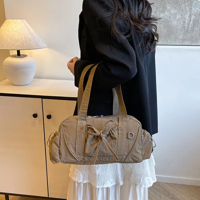 單倉 韩版芭蕾少女蝴蝶结设计初高中学生大容量通勤百搭手提包 尼龙 单肩包 女款 白色/绿色/灰色/卡其色/黑色