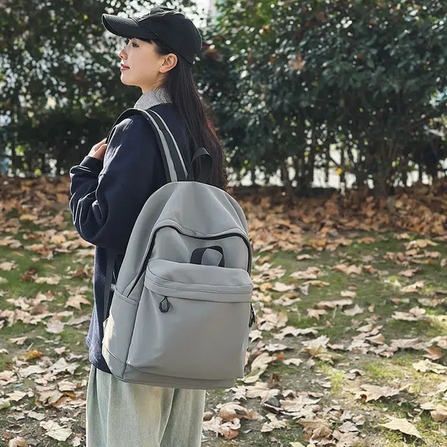 單倉 简约休闲设计感初高中学生旅行百搭大容量轻便书包 尼龙 背包双肩包 男女同款情侣款 白色/灰色/蓝色/卡其色/黑色