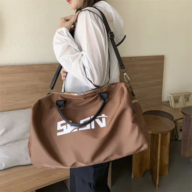 單倉 旅行短途出差运动游泳 尼龙 斜挎包 男女同款情侣款 灰色/黑色/藏青色/咖色