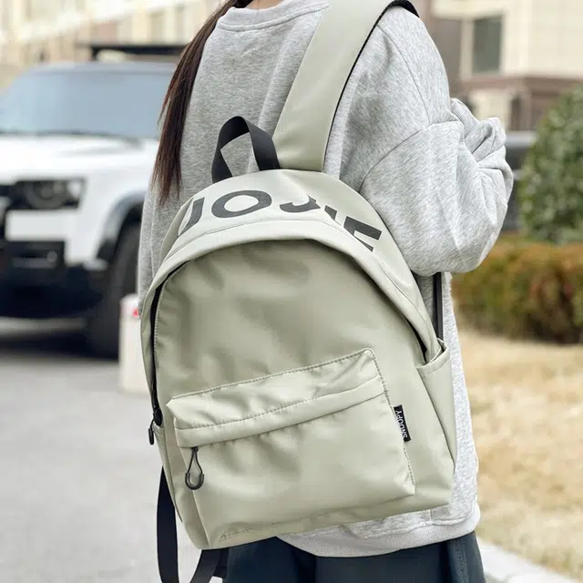 單倉 潮牌小众设计初高中学生大容量轻便减负书包简约学院风通勤百搭旅游背包 尼龙 双肩包 常规 男女同款情侣款 白色/黑色/绿色
